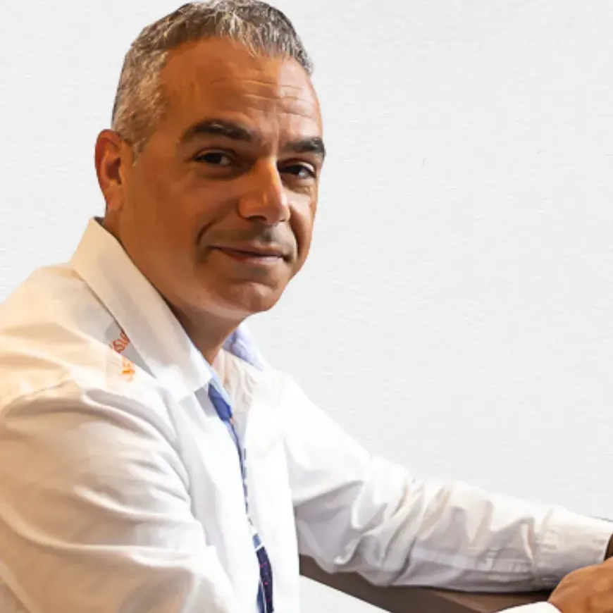 Royalty Profits AI-creator-1